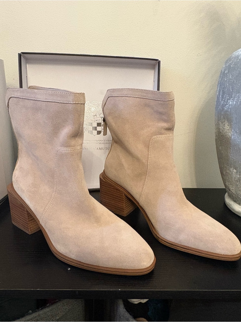 Vince Camuto 8.5 taupe Suede Block Heel Ankle Boots - Women brand new in box